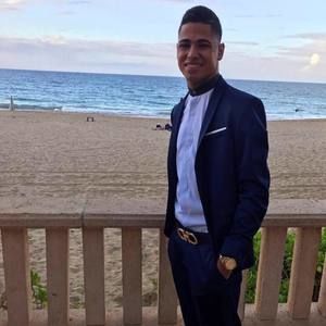 Meet your Posher, Caleb